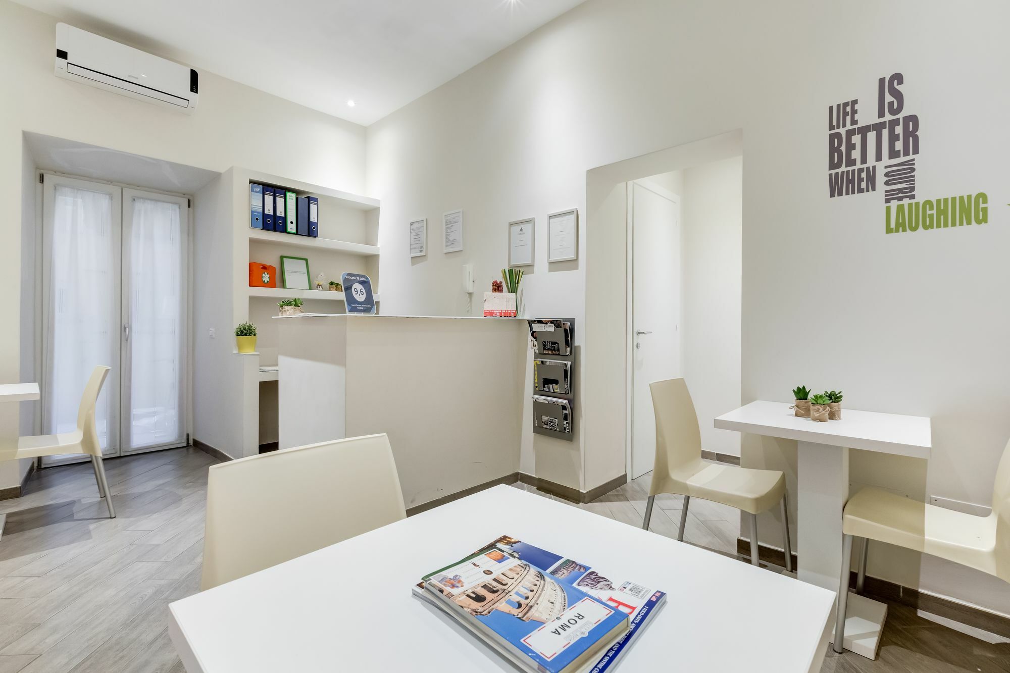 Vaticano 38 Suites โรม ภายนอก รูปภาพ