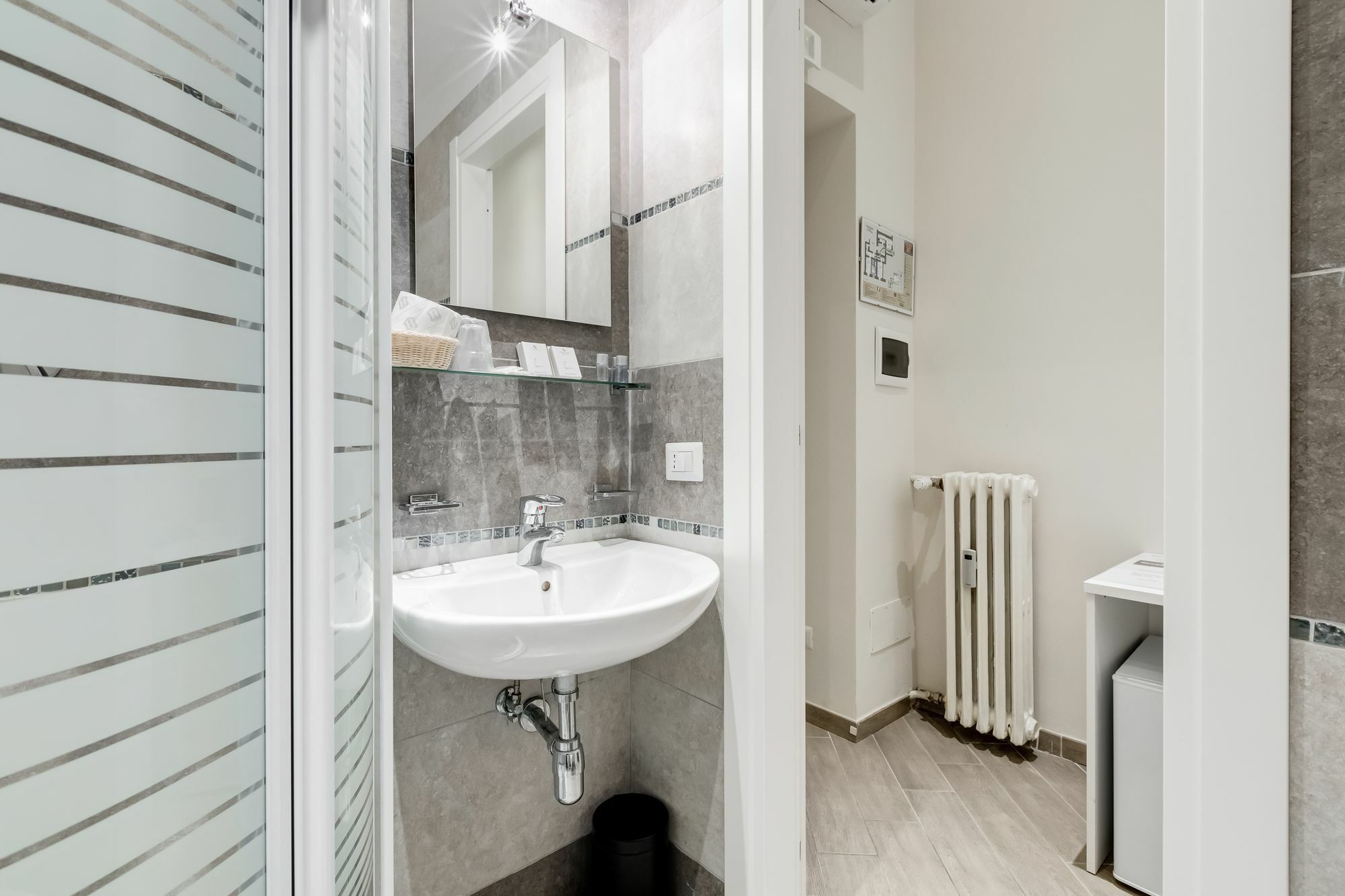Vaticano 38 Suites โรม ภายนอก รูปภาพ